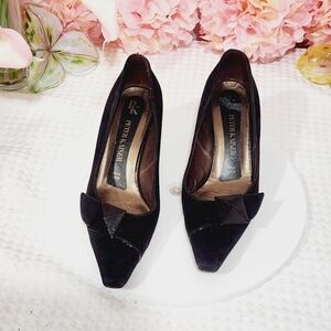 PETER Kaiser Suede Accented Front Heel Pumps Size 7.5